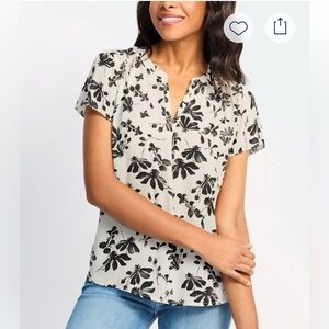 Fun 2 Fun Black Floral Blouse